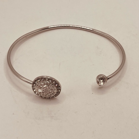 Gold plated bracelet for women tree of life design - Picture 4 of 5